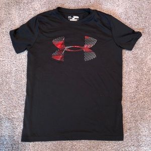 2 Under Armour T shirts